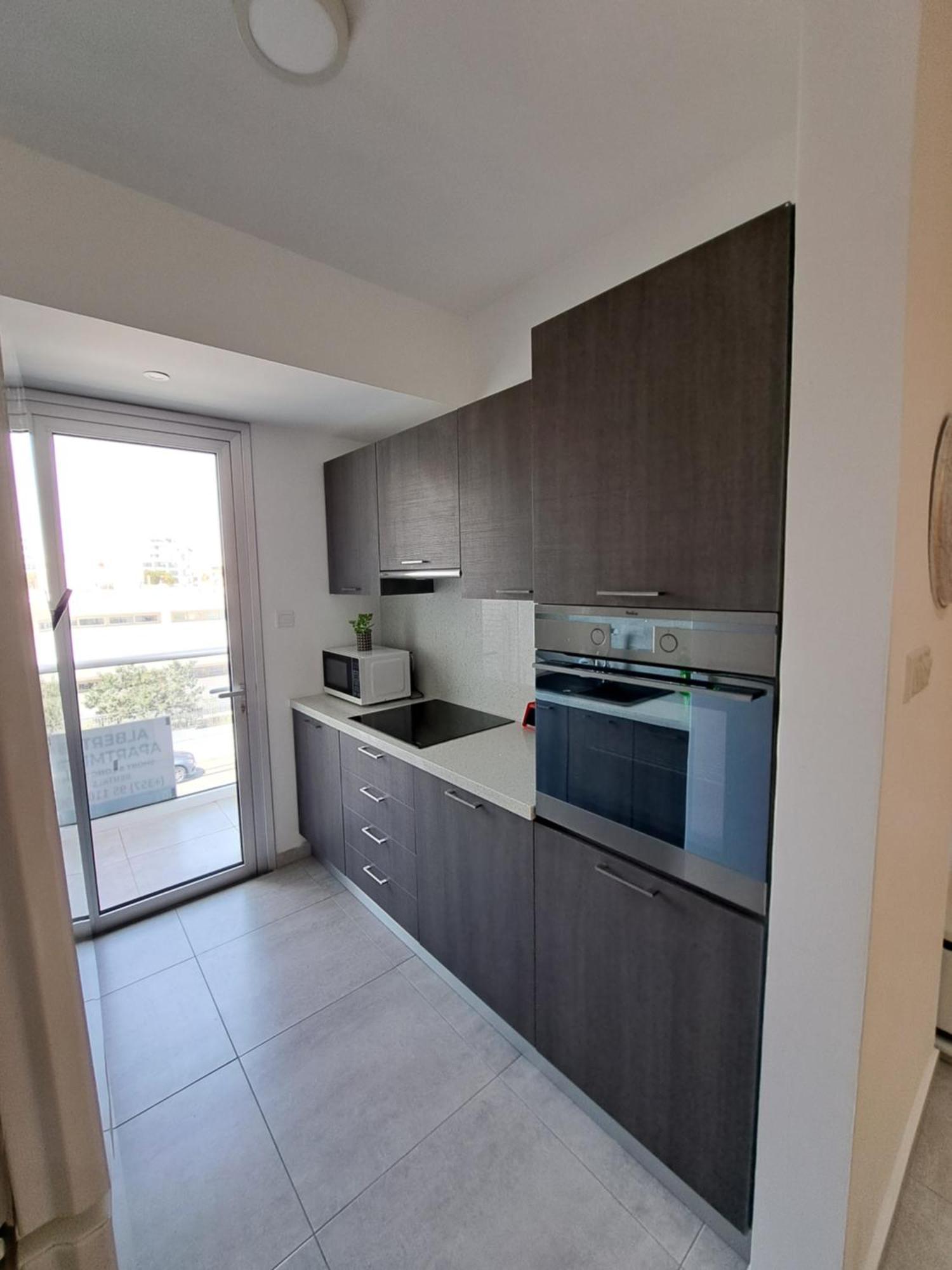 Albert'S Apartment St Lazarus 402 B - First Floor Larnaca Buitenkant foto